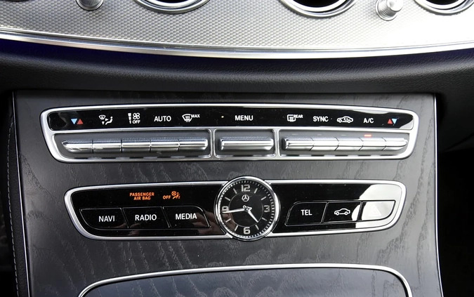 Mercedes-Benz Klasa E cena 168508 przebieg: 89369, rok produkcji 2020 z Środa Wielkopolska małe 352